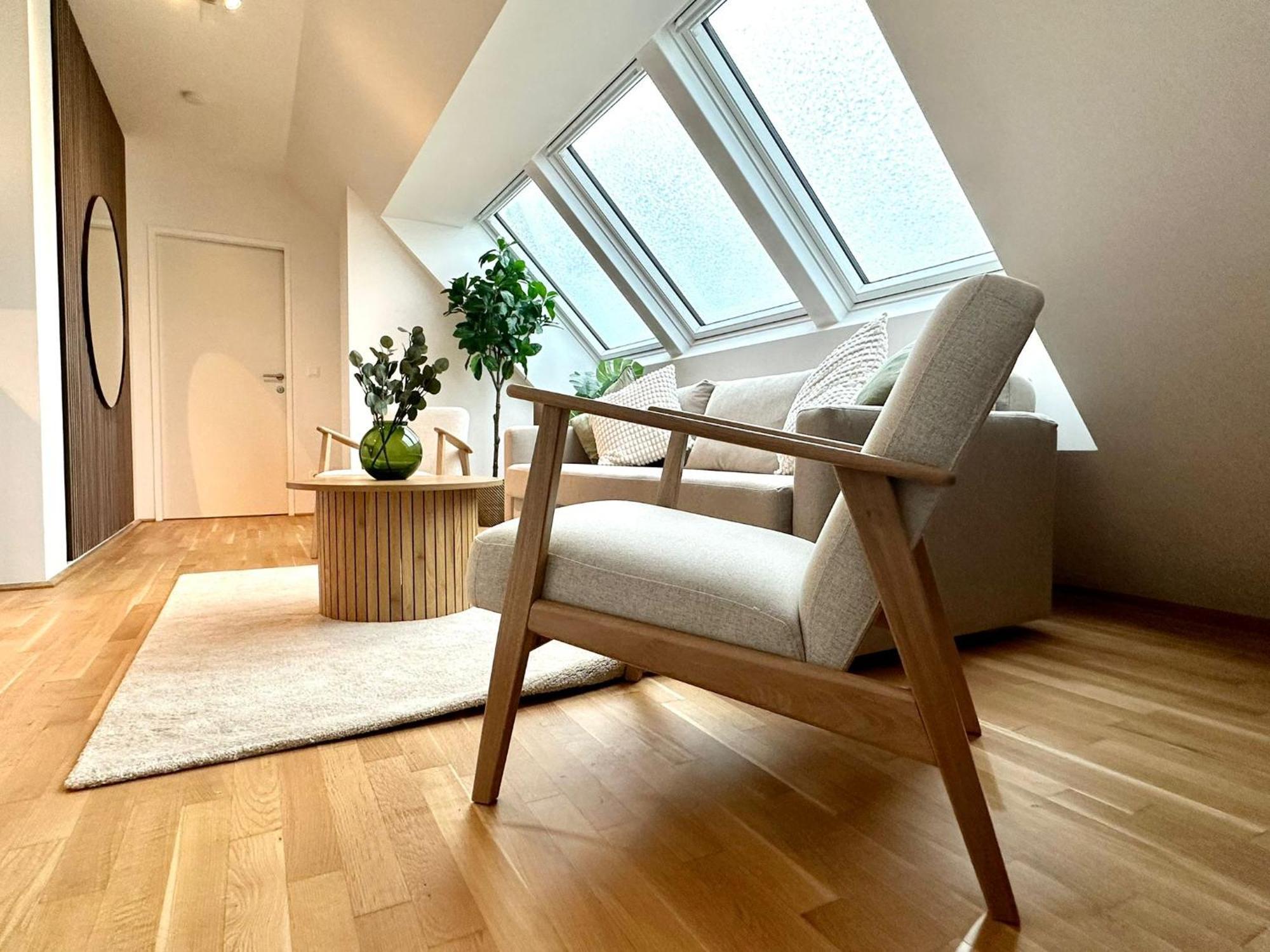 Stylish Apartments - 3 Min To U1 Kagraner Platz Vienna Exterior photo