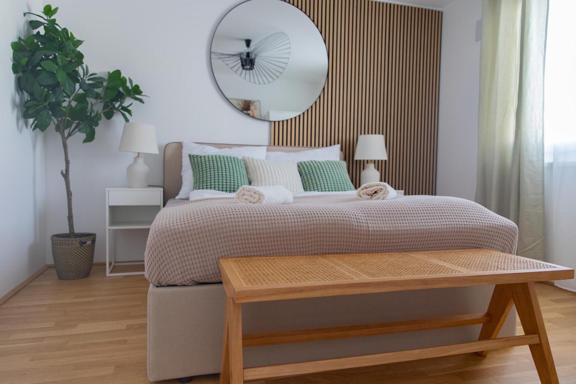 Stylish Apartments - 3 Min To U1 Kagraner Platz Vienna Exterior photo