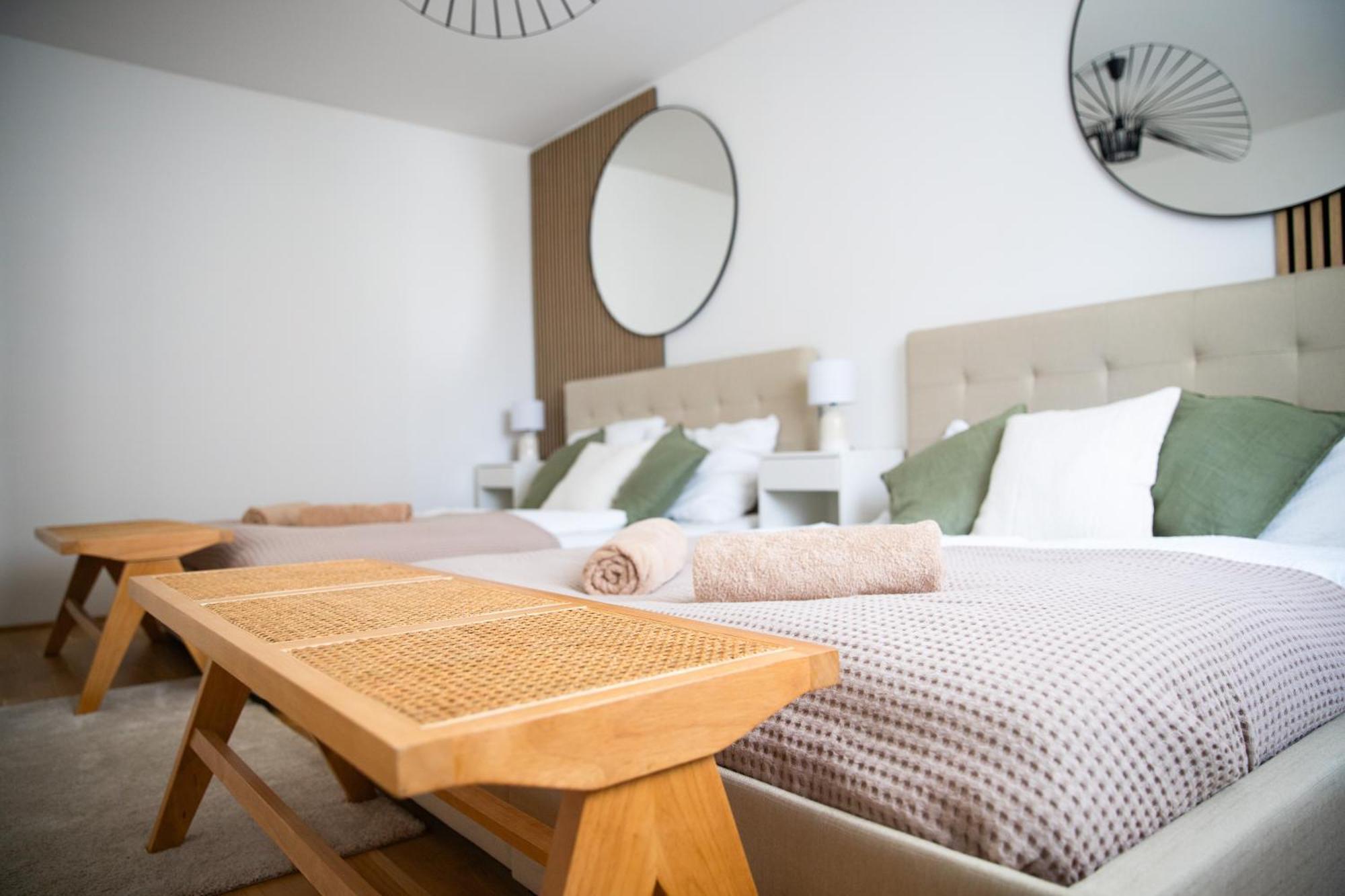 Stylish Apartments - 3 Min To U1 Kagraner Platz Vienna Exterior photo